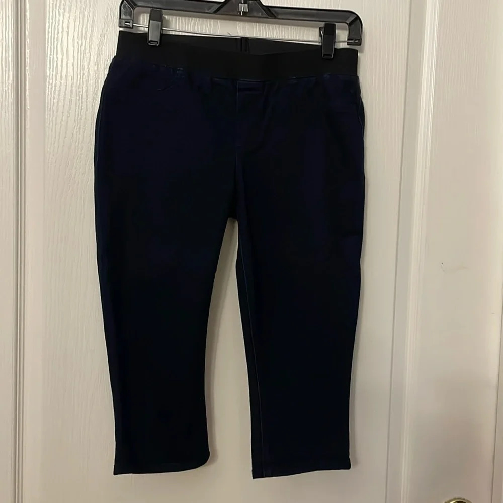 Women’s Tory Burch  crop  leggings shorts sz 28